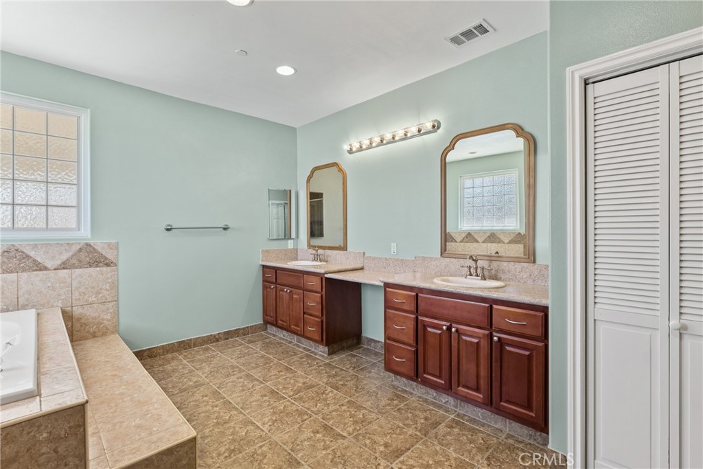 11076 Yuba Road