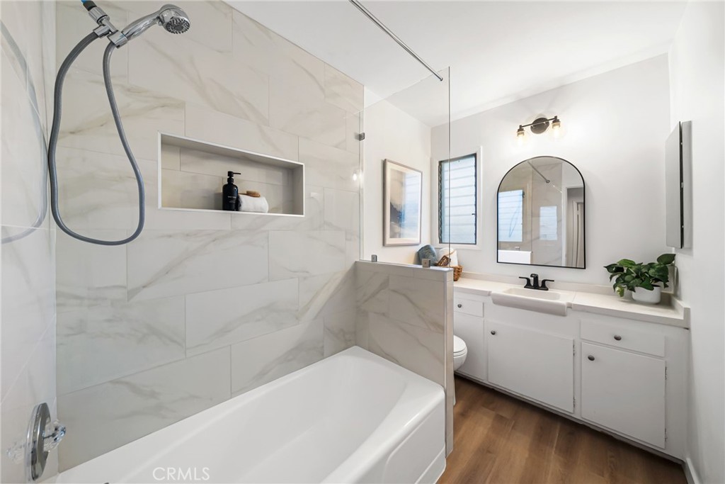 1741 Tustin Avenue 11A