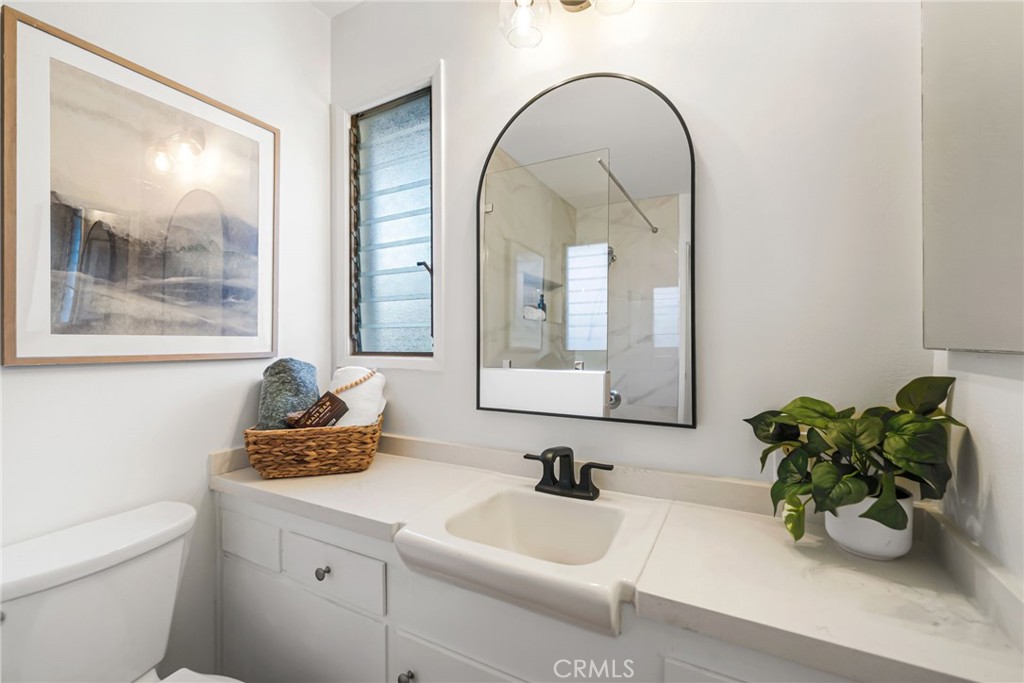 1741 Tustin Avenue 11A