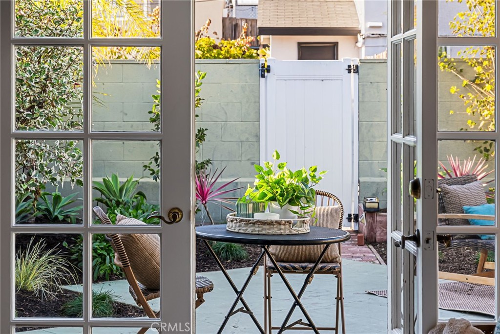 1741 Tustin Avenue 11A