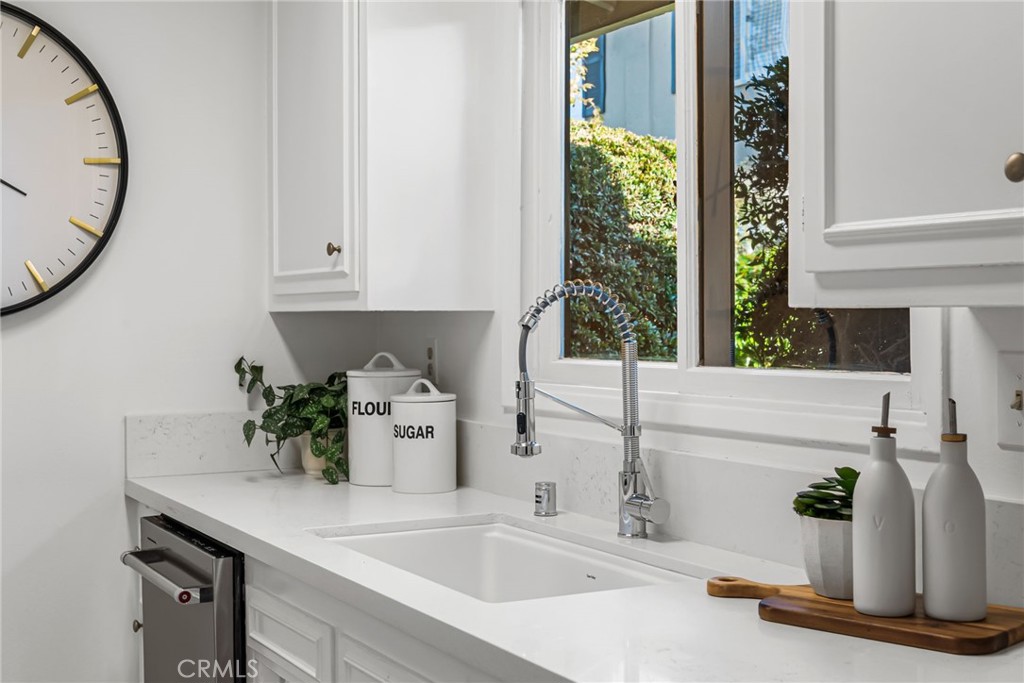 1741 Tustin Avenue 11A