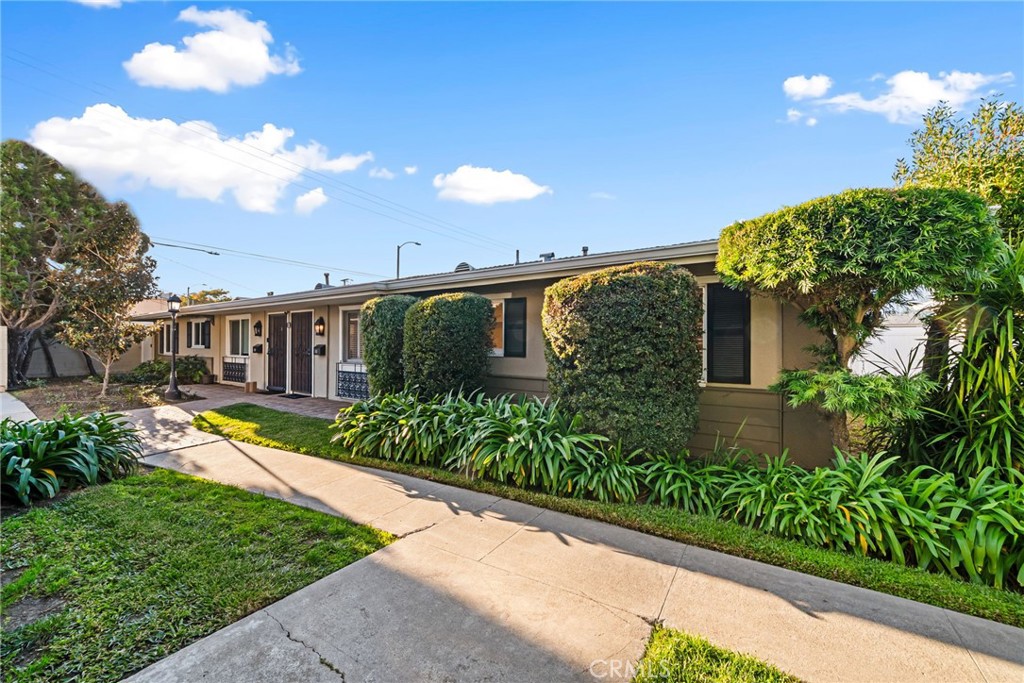 1741 Tustin Avenue 11A