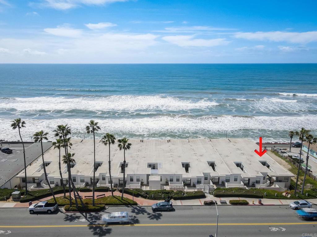 700 S The Strand 101