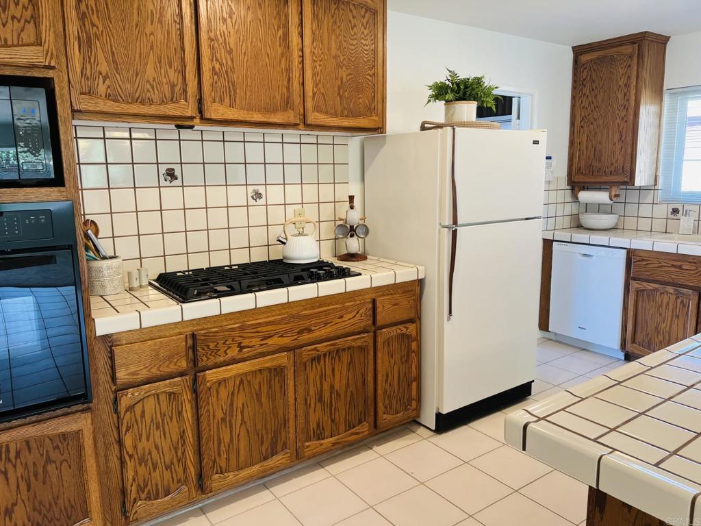 618 Alta Vista Avenue