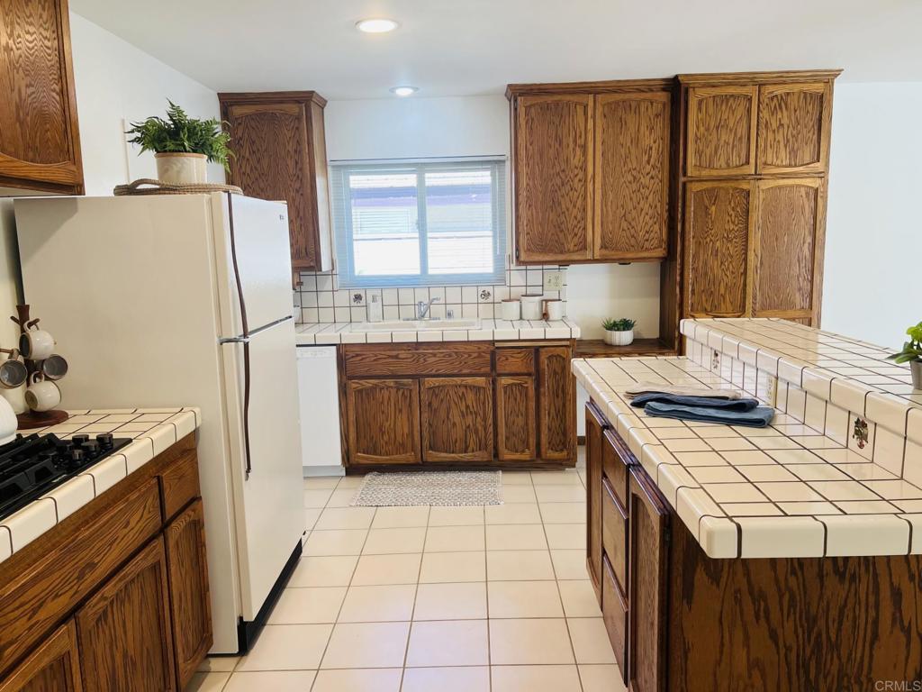 618 Alta Vista Avenue