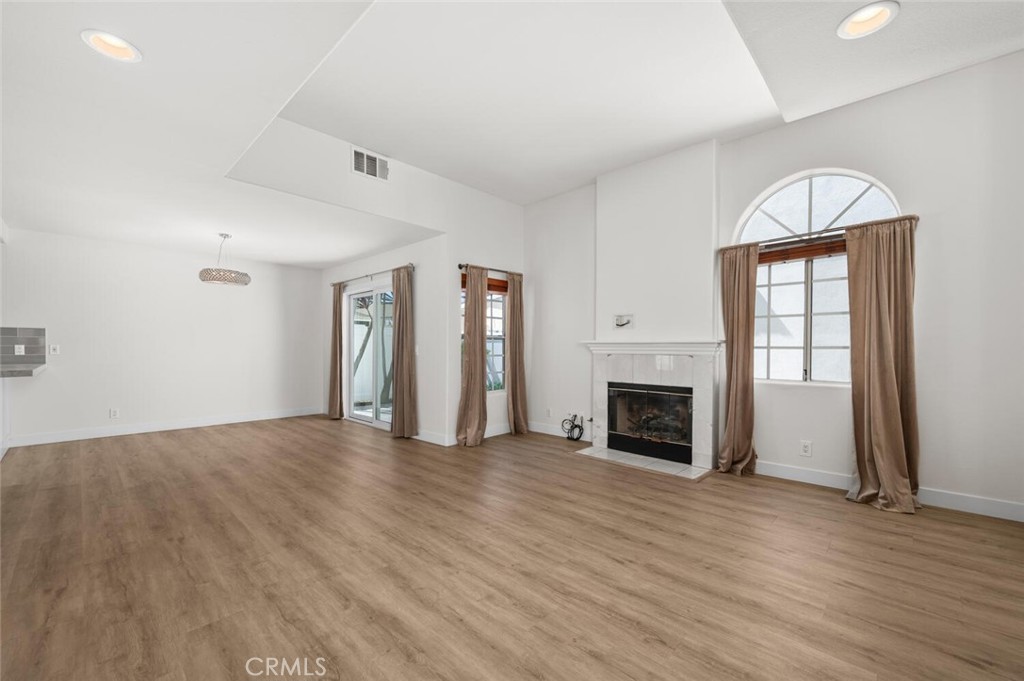 2525 Orange Avenue C