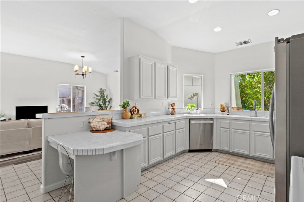 1214 Shadow Meadow