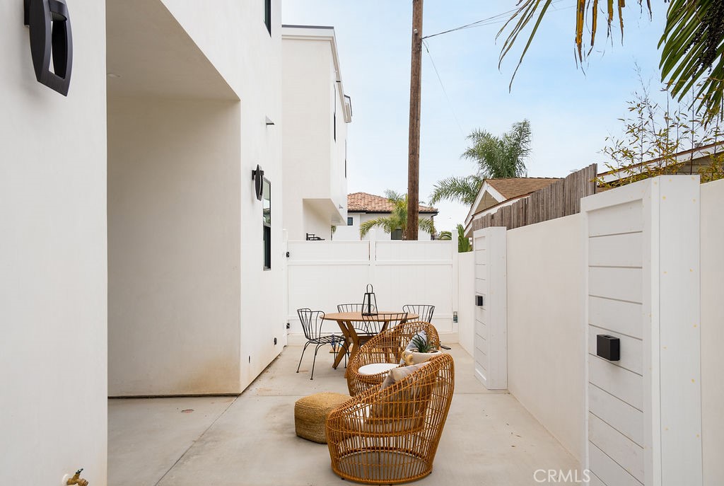 603 Huntington Street