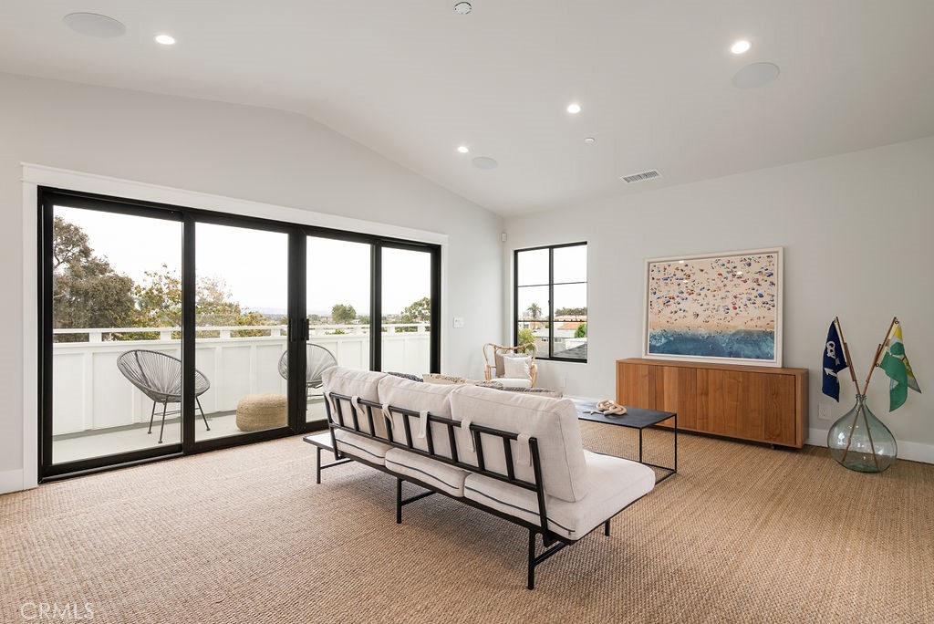 603 Huntington Street