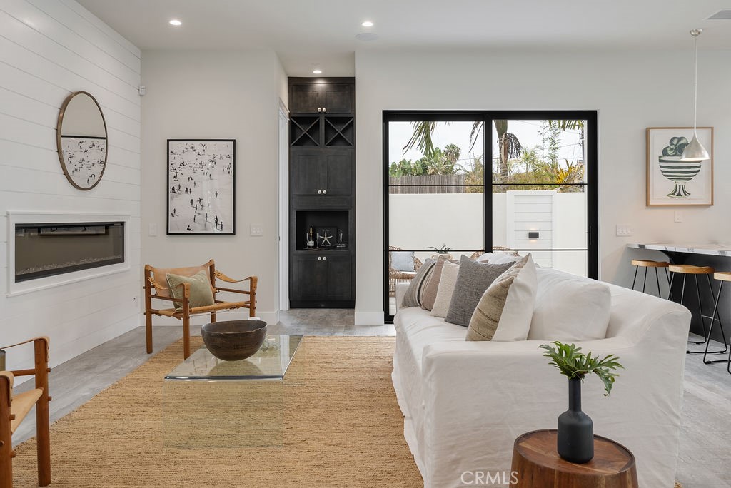 603 Huntington Street