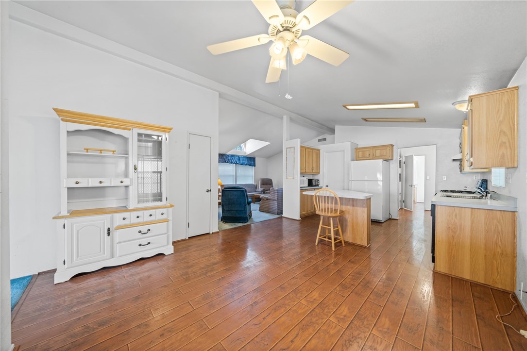 1550 Rimpau Avenue 110