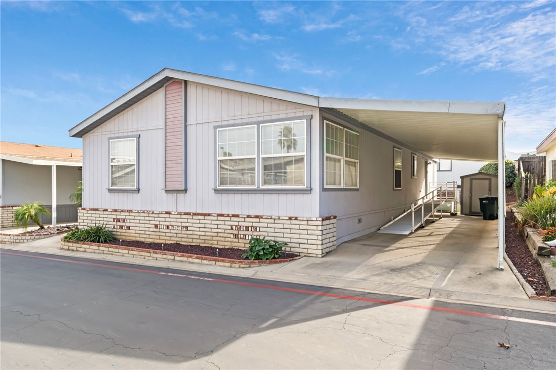 1550 Rimpau Avenue 110