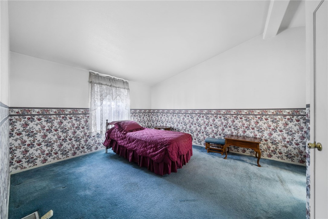 1550 Rimpau Avenue 110