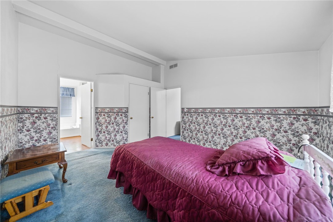 1550 Rimpau Avenue 110