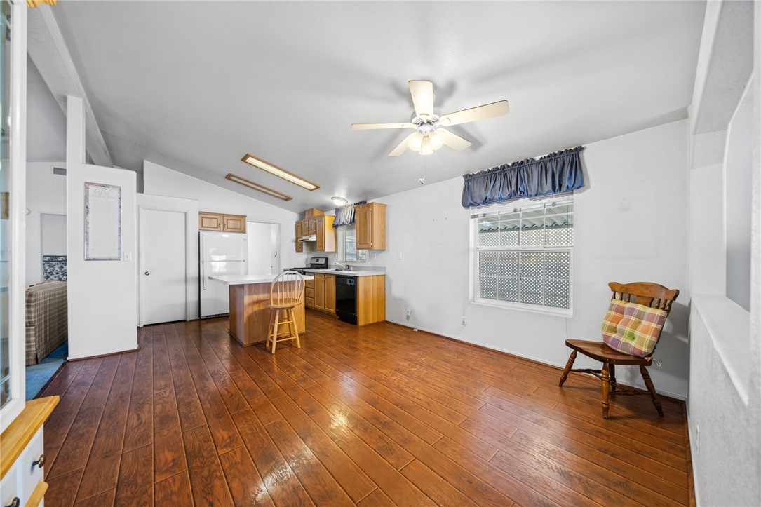 1550 Rimpau Avenue 110