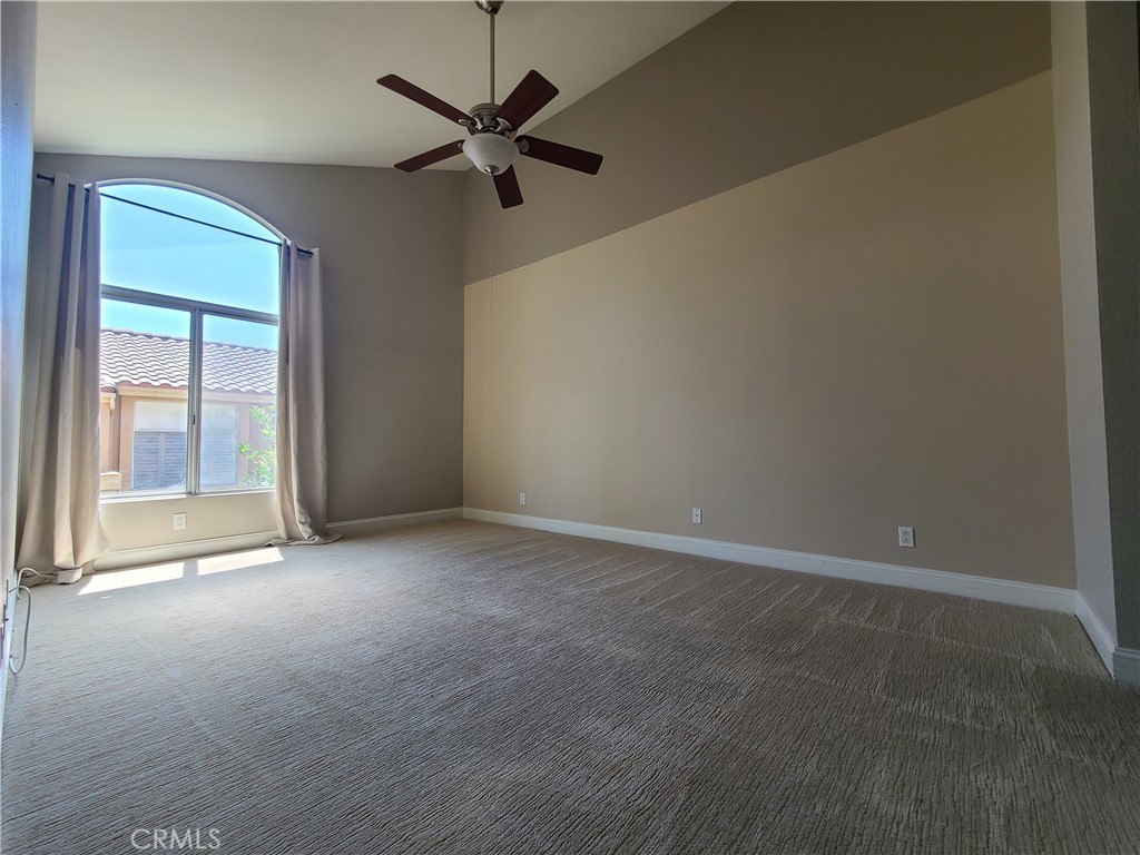 19431 Rue De Valore 11B