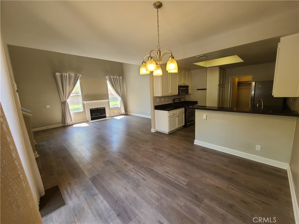 19431 Rue De Valore 11B