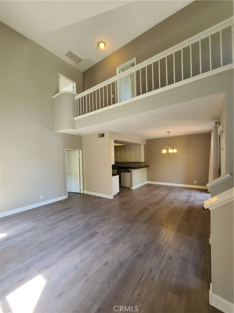 19431 Rue De Valore 11B