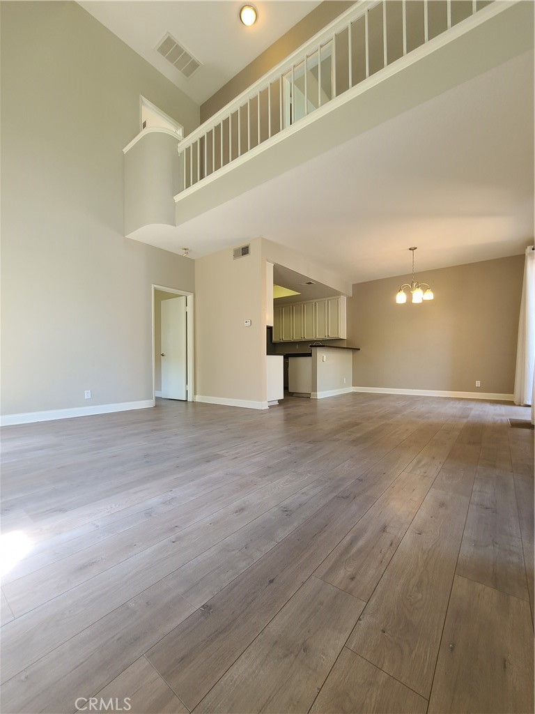 19431 Rue De Valore 11B