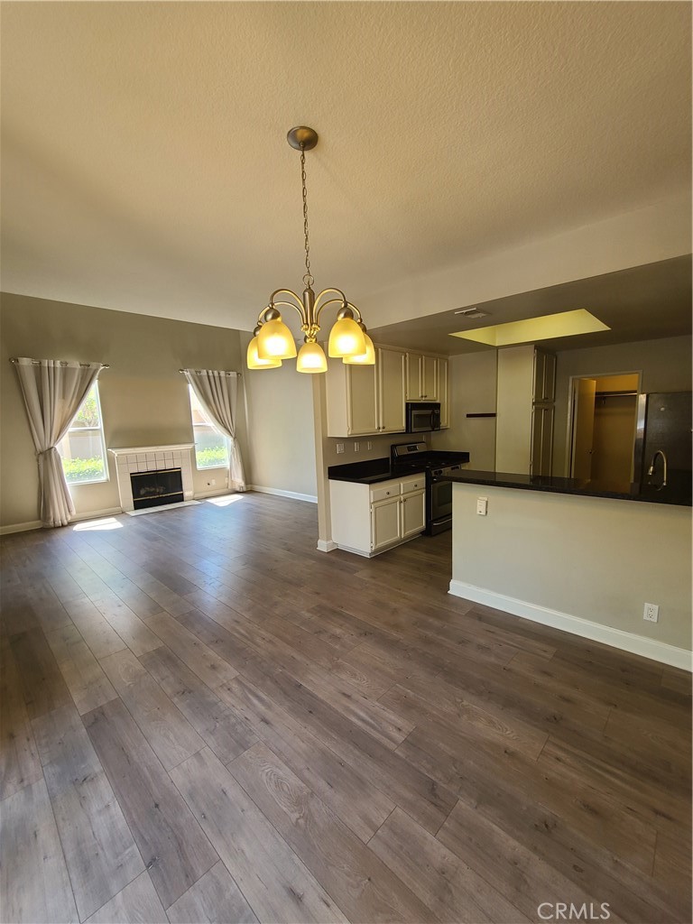 19431 Rue De Valore 11B