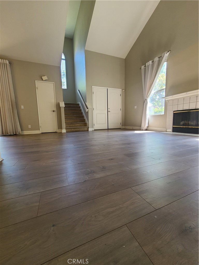 19431 Rue De Valore 11B