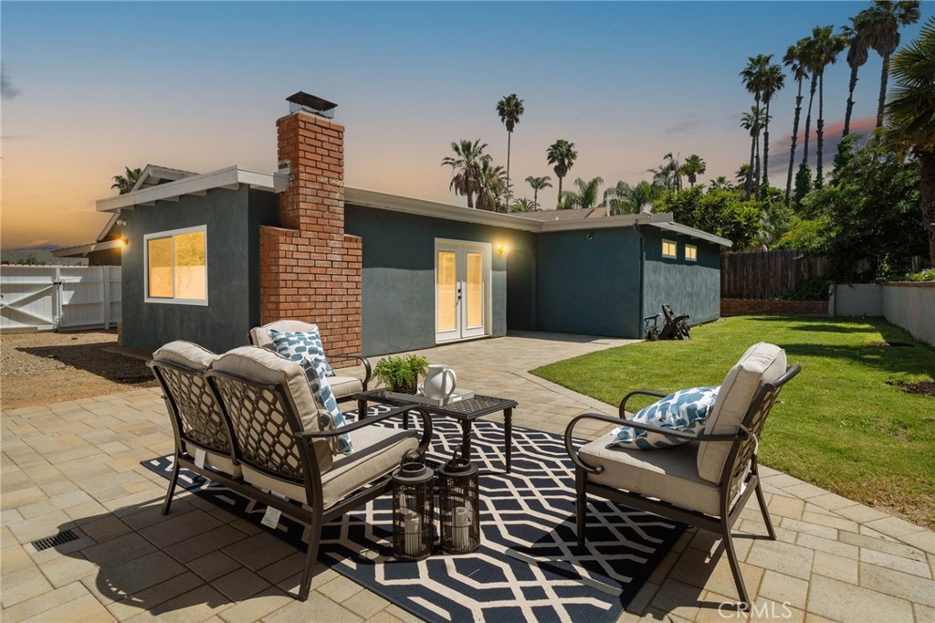 5962 Walnut Creek Road