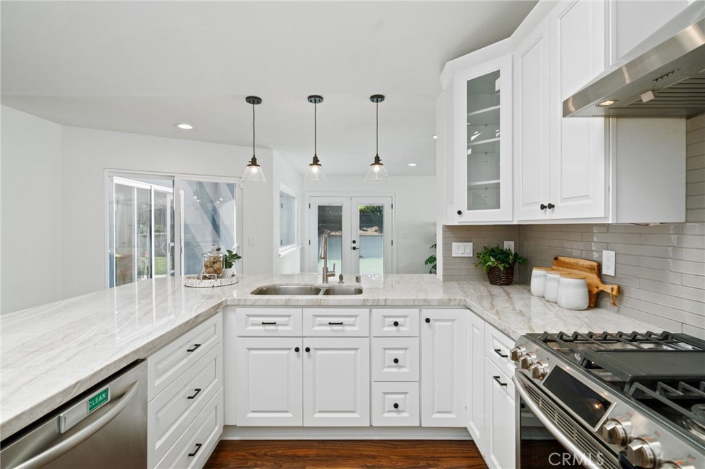 5962 Walnut Creek Road