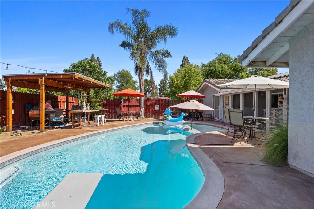 2004 Glenmont Drive