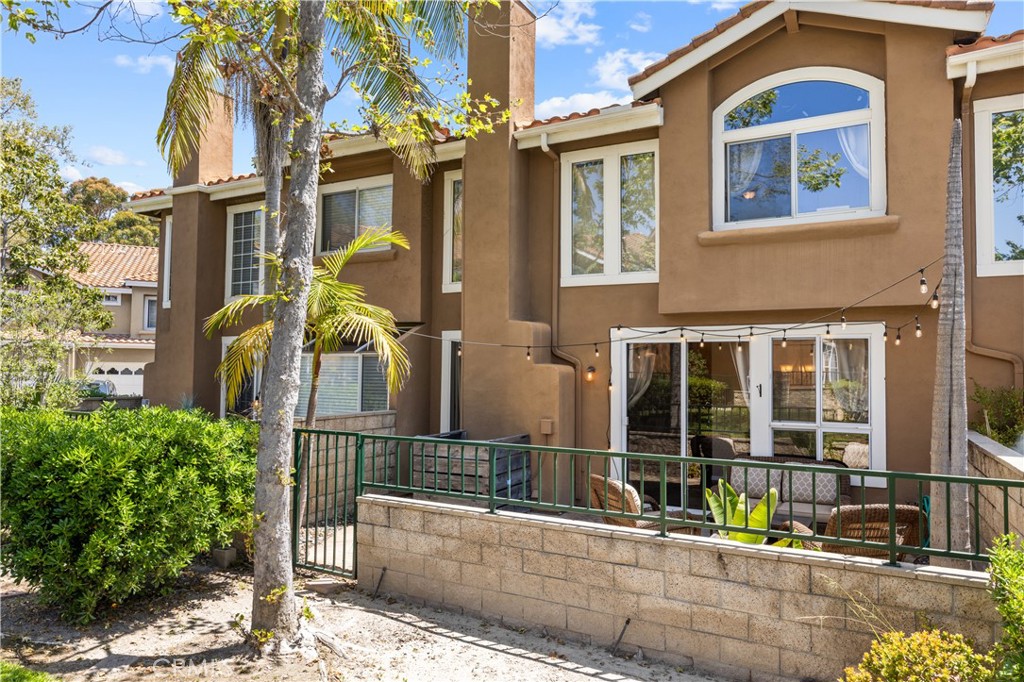 88 Matisse Circle 96