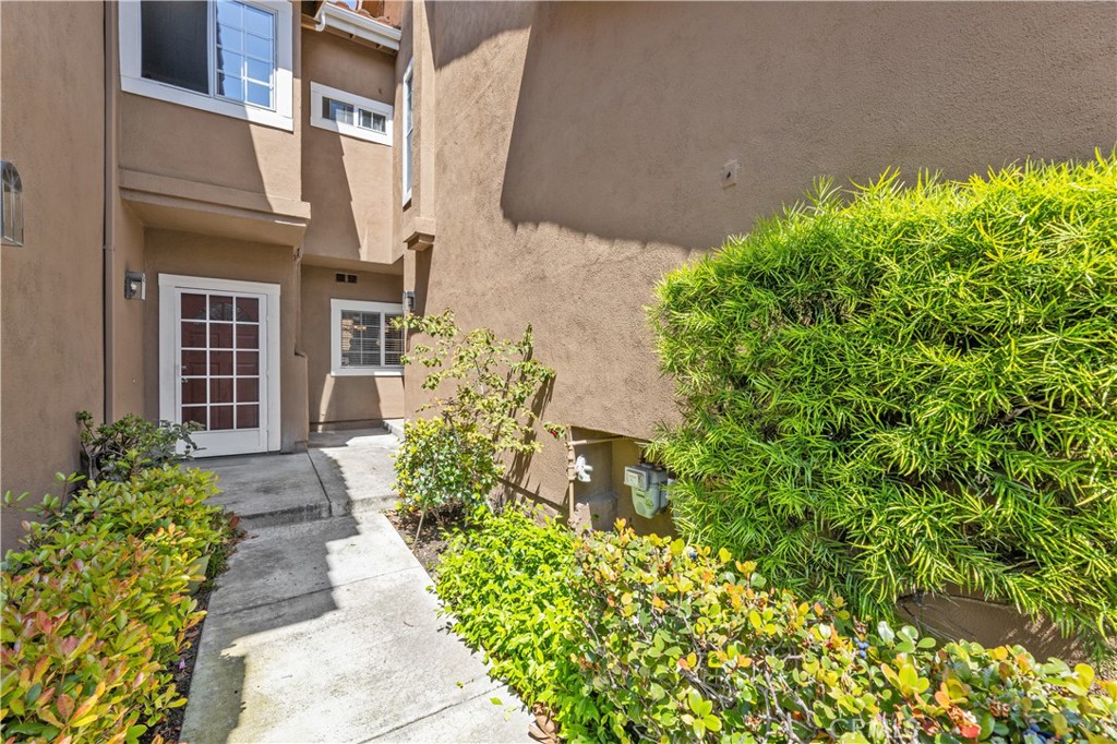 88 Matisse Circle 96