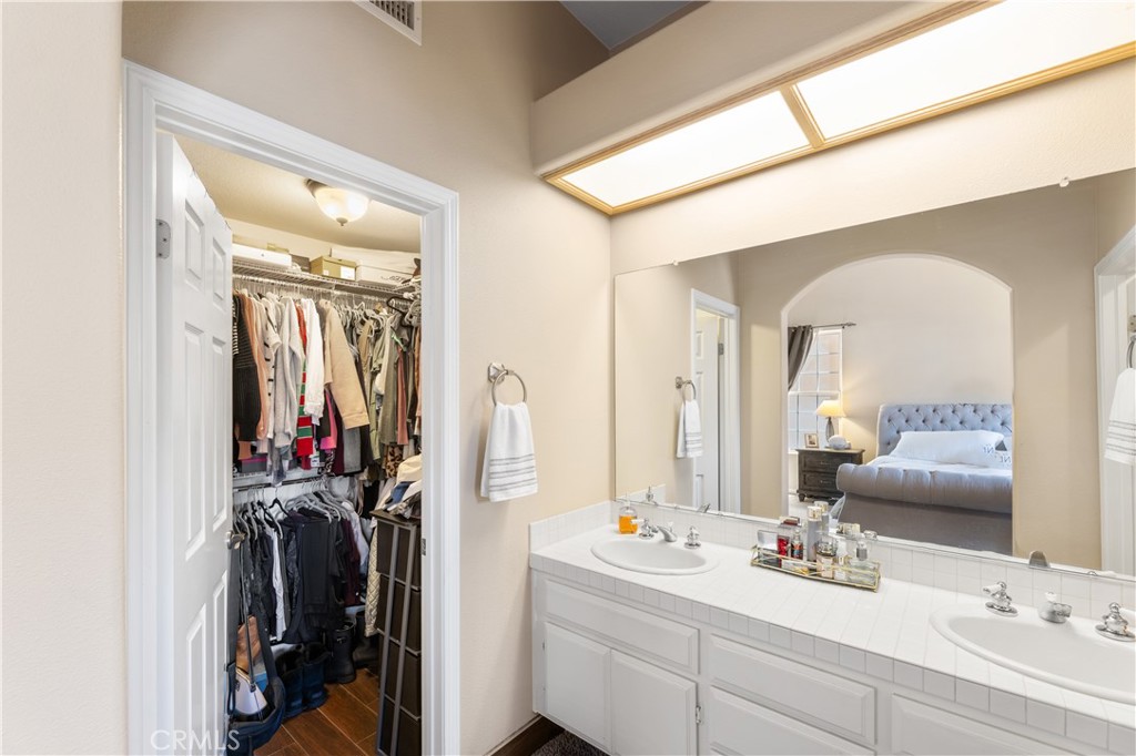 88 Matisse Circle 96