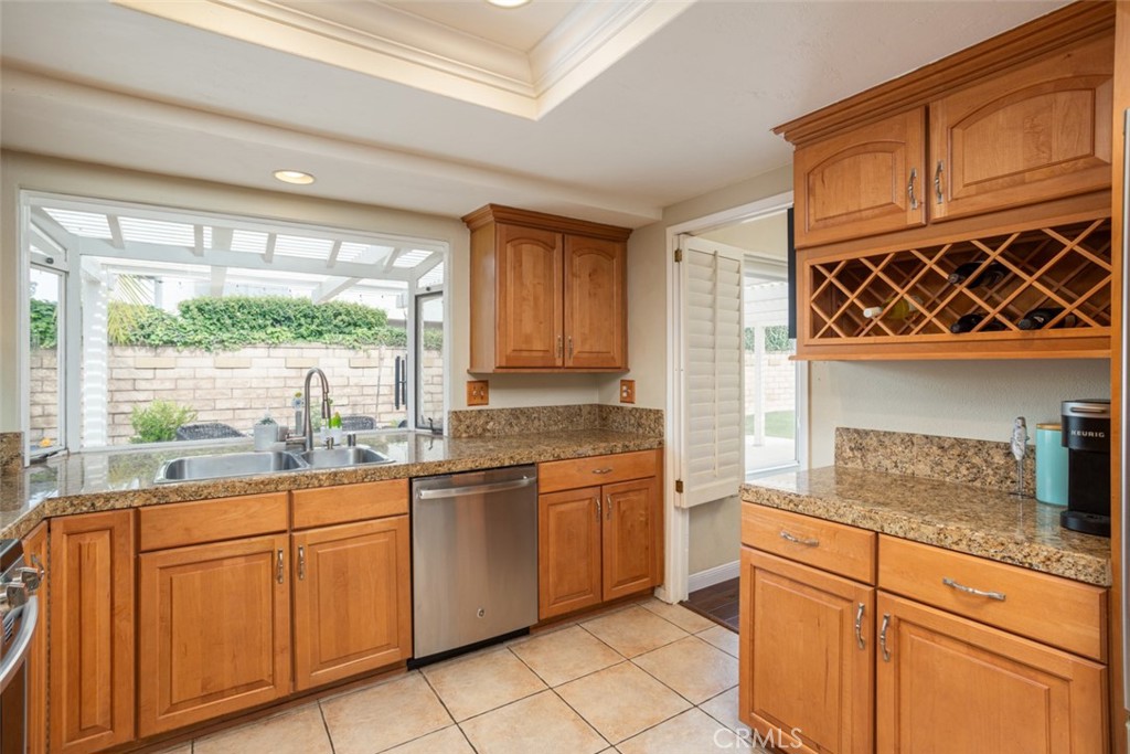 24362 Via San Clemente