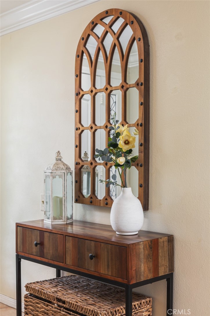 24362 Via San Clemente