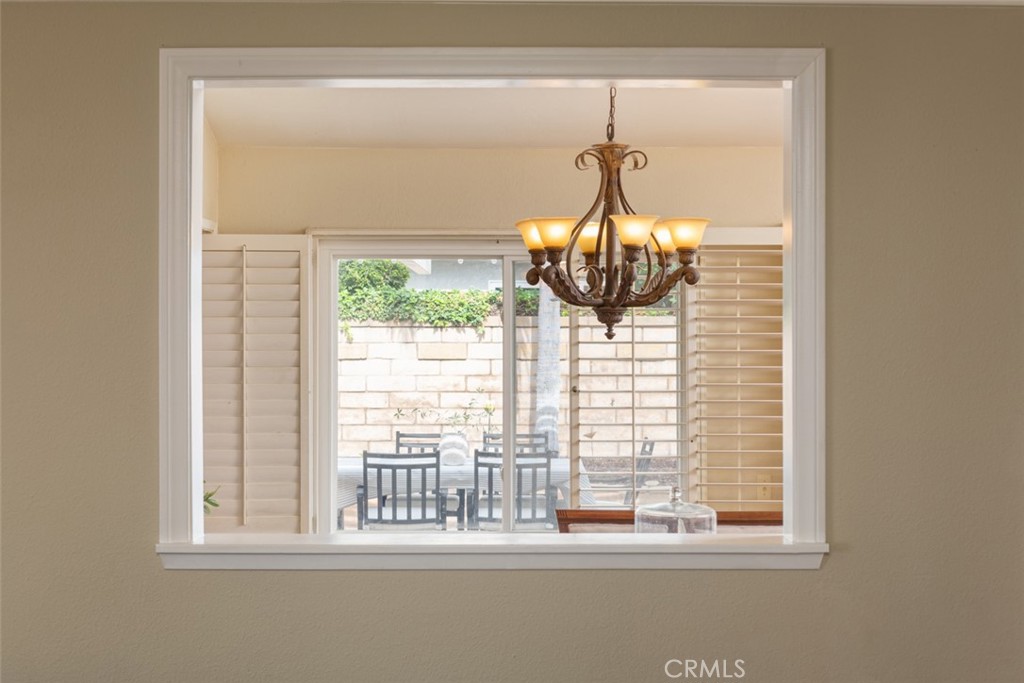 24362 Via San Clemente