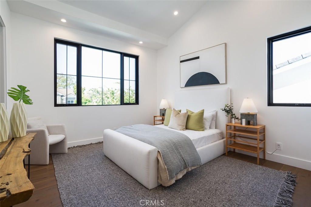 1829 Port Sheffield Place