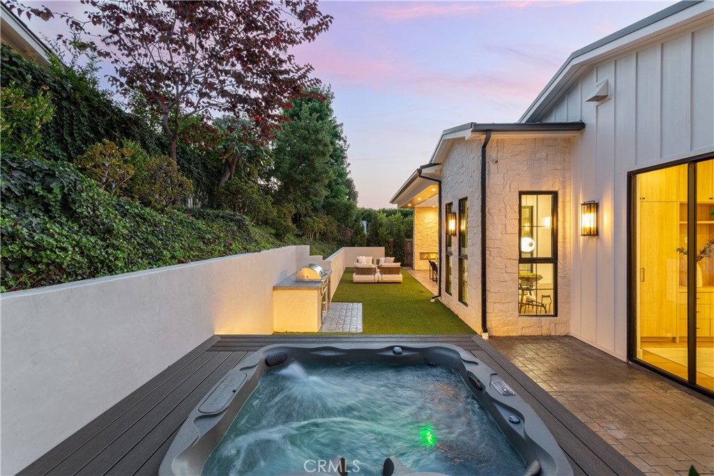 1829 Port Sheffield Place