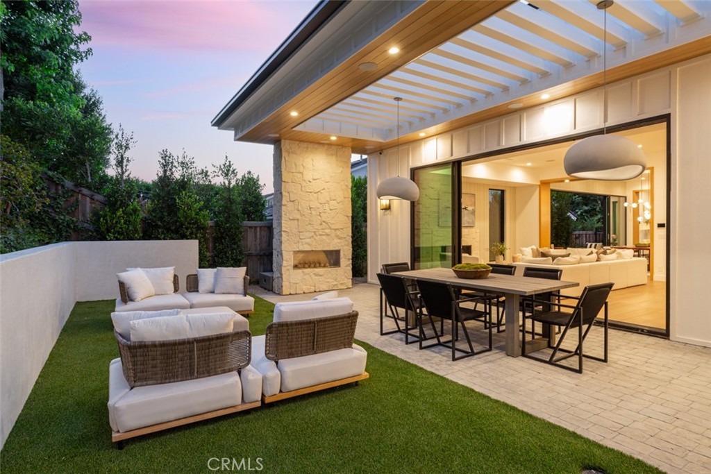 1829 Port Sheffield Place