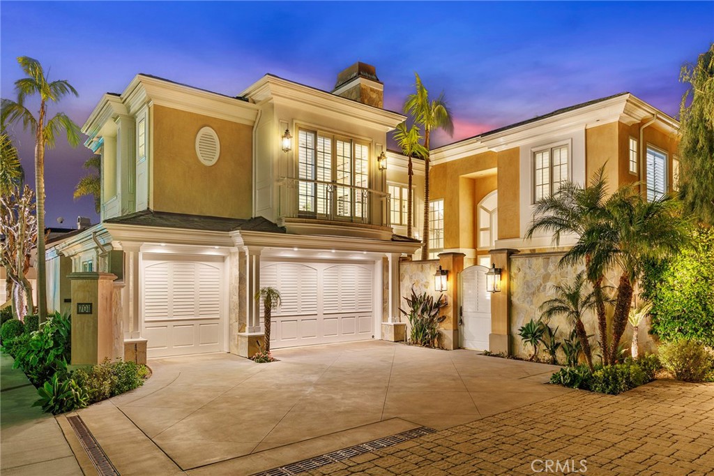 701 Bayside Drive
