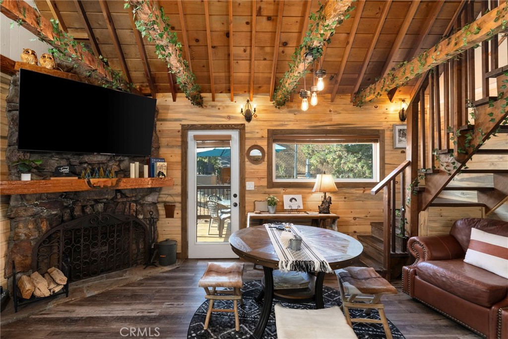 132 Winding Lane