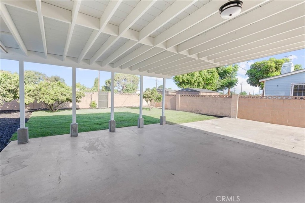 1413 S Sherrill Street