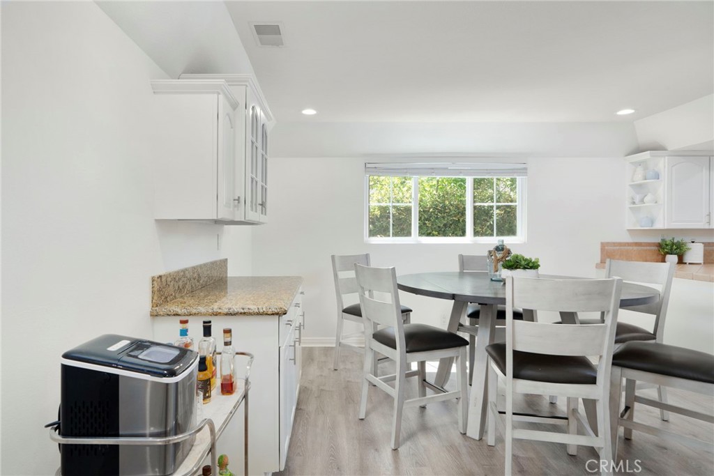 3106 E Trenton Avenue