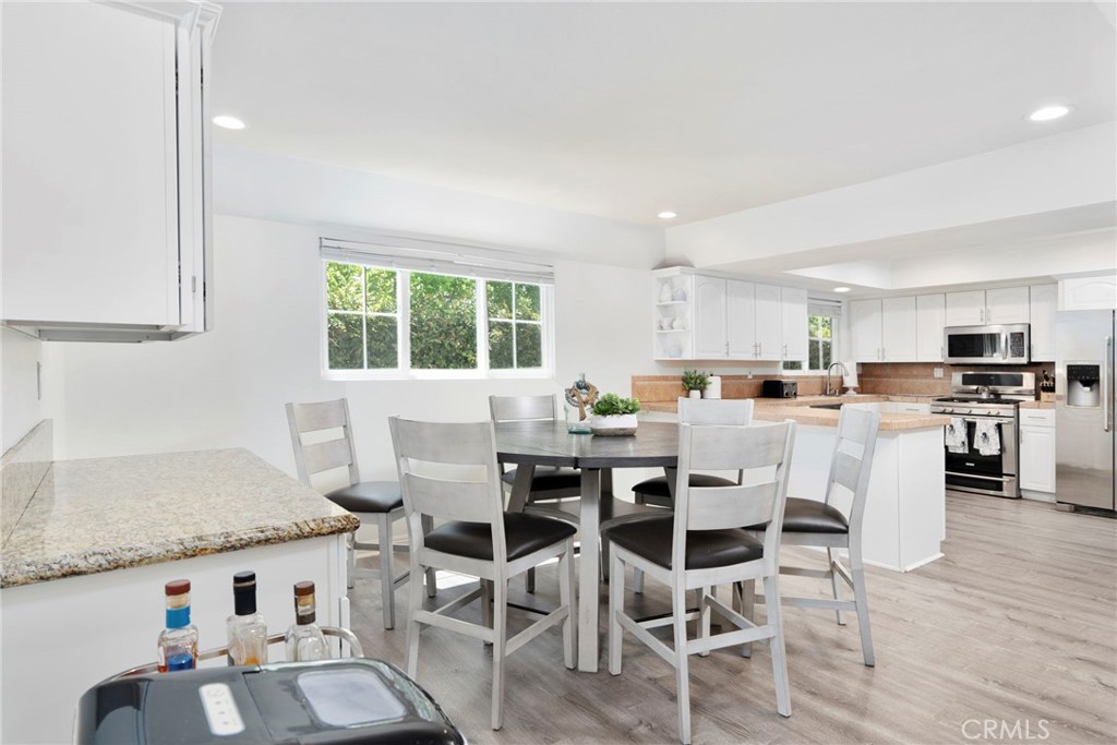 3106 E Trenton Avenue