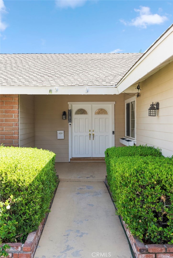 3106 E Trenton Avenue