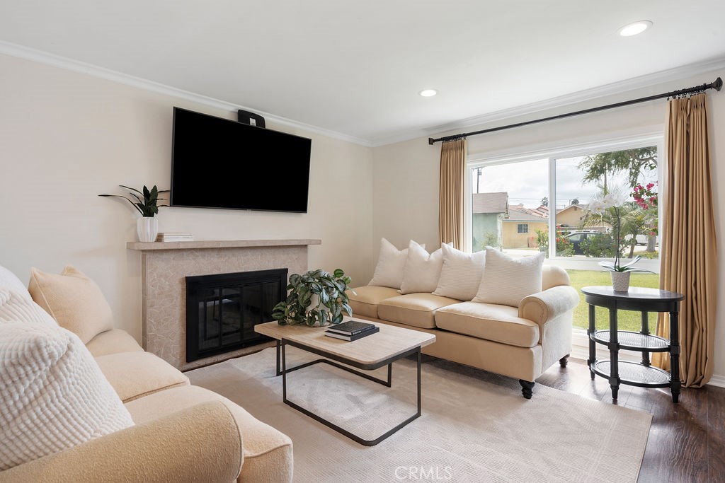 15352 Nantucket Street