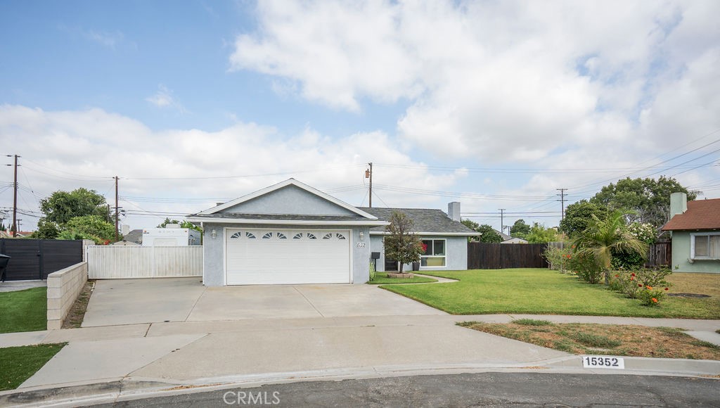 15352 Nantucket Street