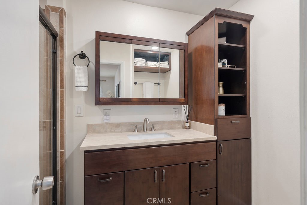 15352 Nantucket Street