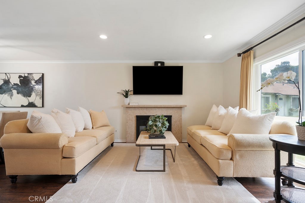 15352 Nantucket Street