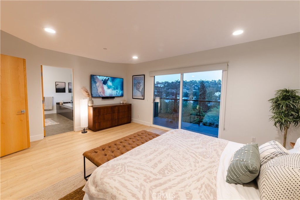 1631 Bridgeport Drive