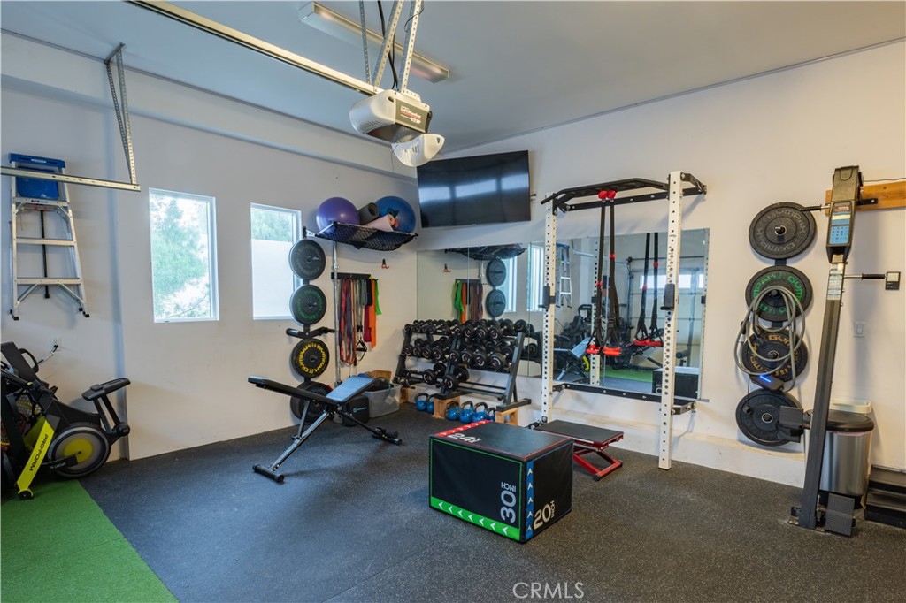 1631 Bridgeport Drive