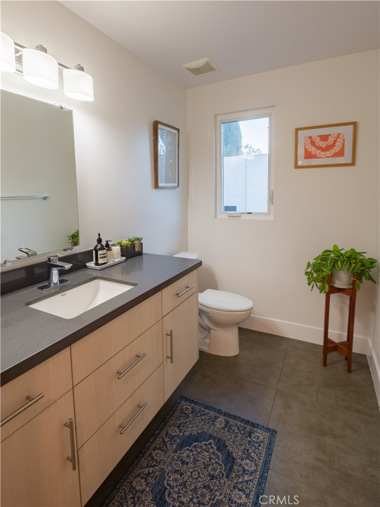 1631 Bridgeport Drive